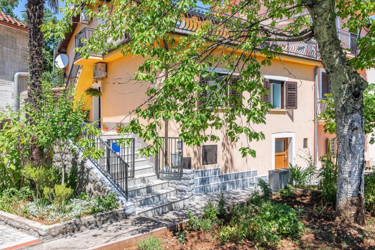 Apartman Knezevic Apartment Opric Екстериор снимка